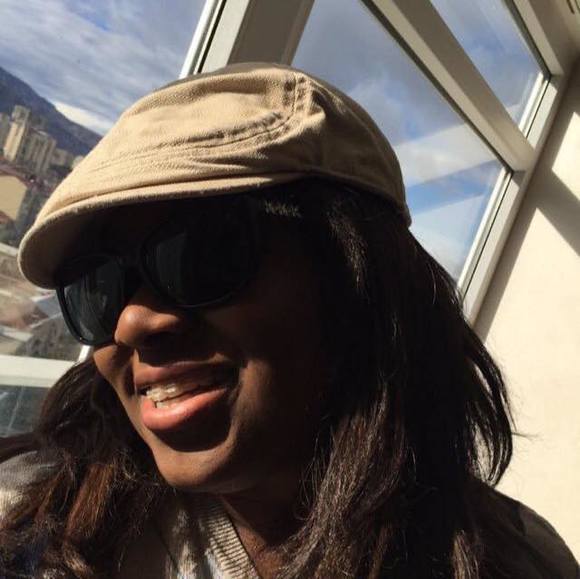 Meet your Posher, Yolanda - Picture 1 of 1